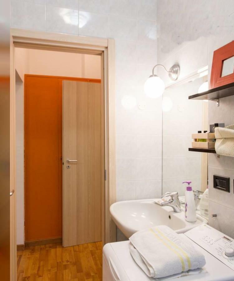 Isola Lagosta Apartment Μιλάνο Εξωτερικό φωτογραφία